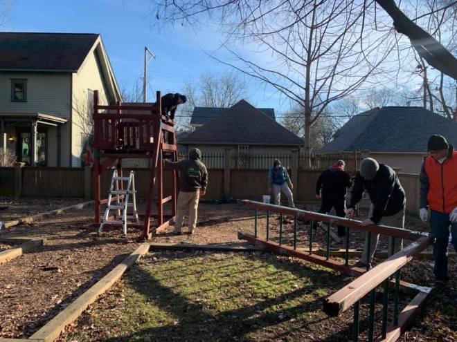 playground construction